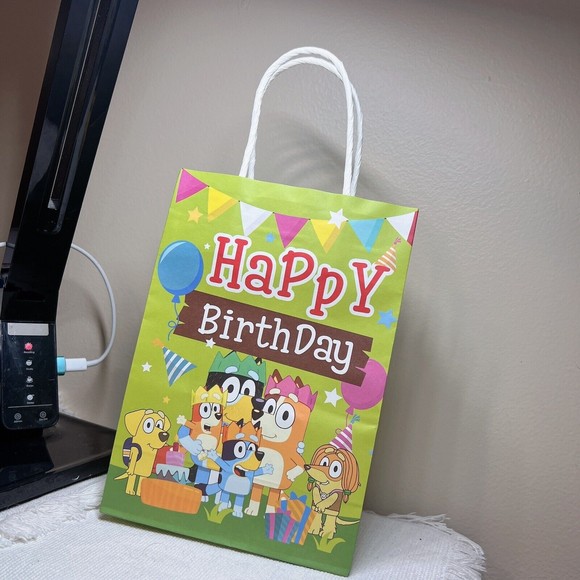 Happy birthday Gift Goodie Bag, Set of 12 Paper Bags （Dogs）New - Picture 1 of 6